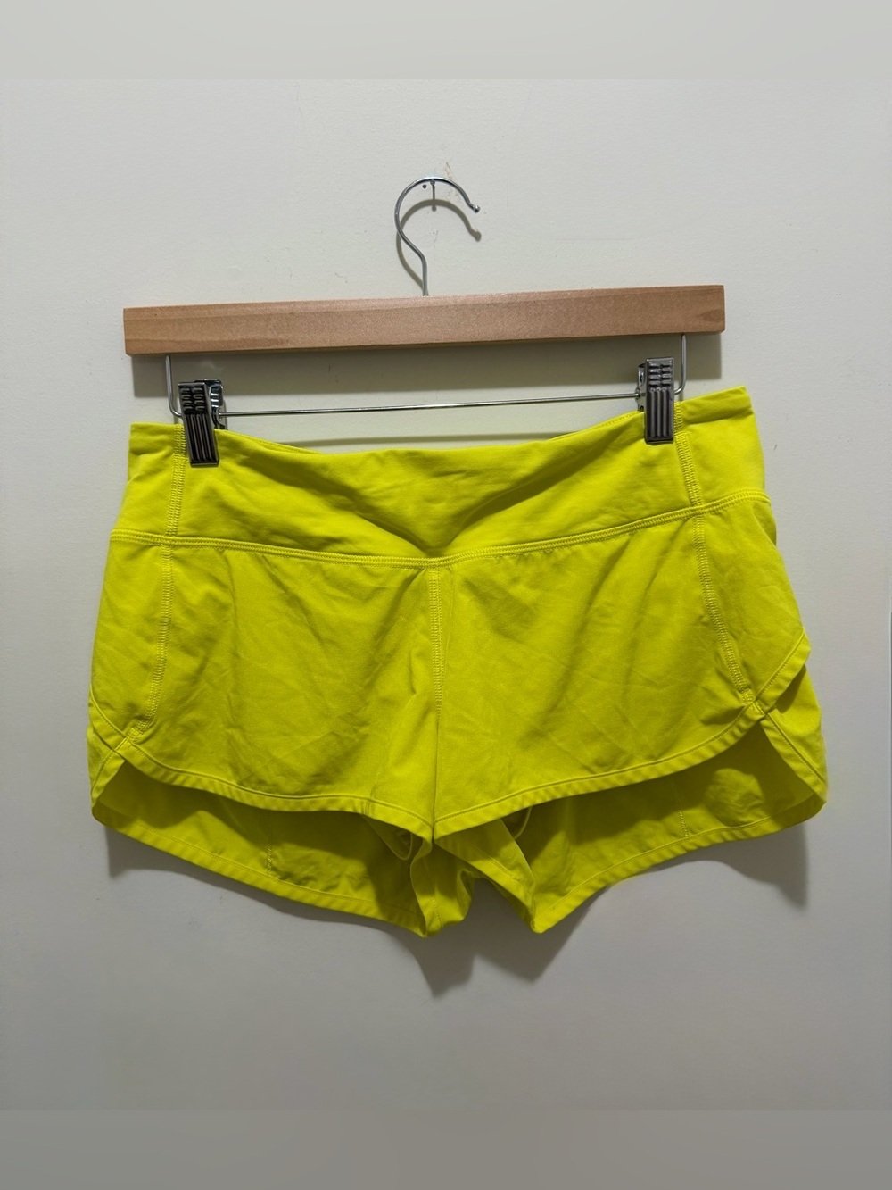 Lululemon Speed Shorts Neon Yellow Size 8